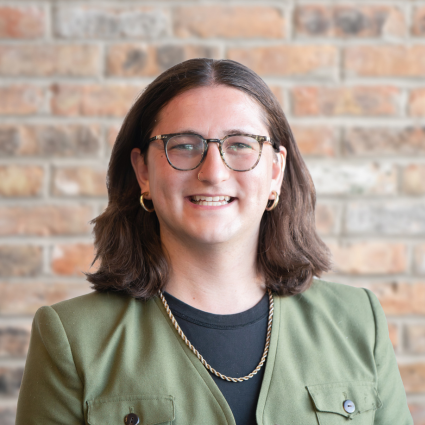 Alex Bravos headshot